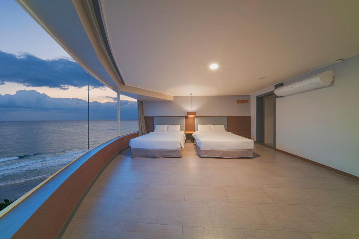 El Hotel Yangyang Ngoại thất bức ảnh