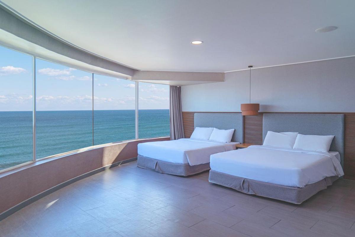 El Hotel Yangyang Ngoại thất bức ảnh