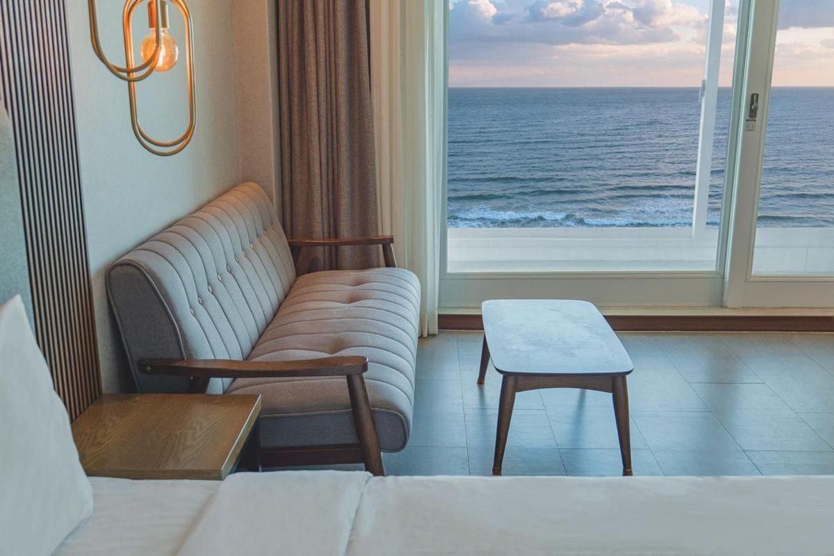 El Hotel Yangyang Ngoại thất bức ảnh