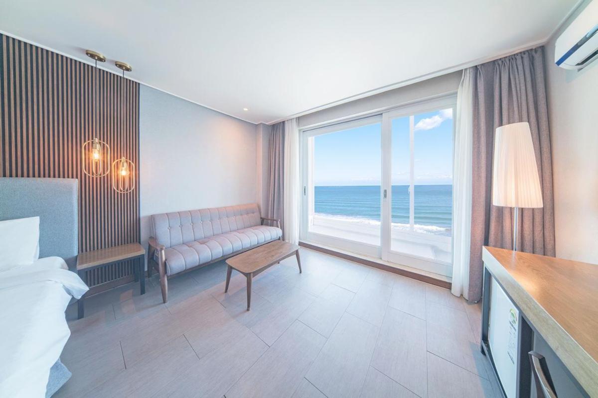 El Hotel Yangyang Ngoại thất bức ảnh