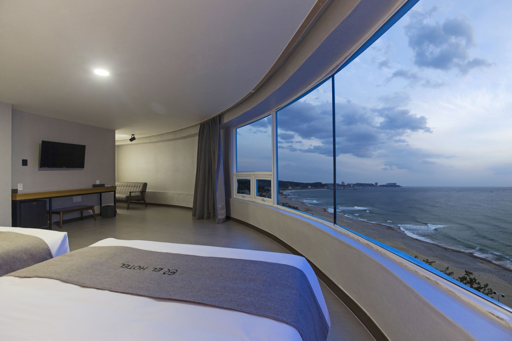 El Hotel Yangyang Ngoại thất bức ảnh
