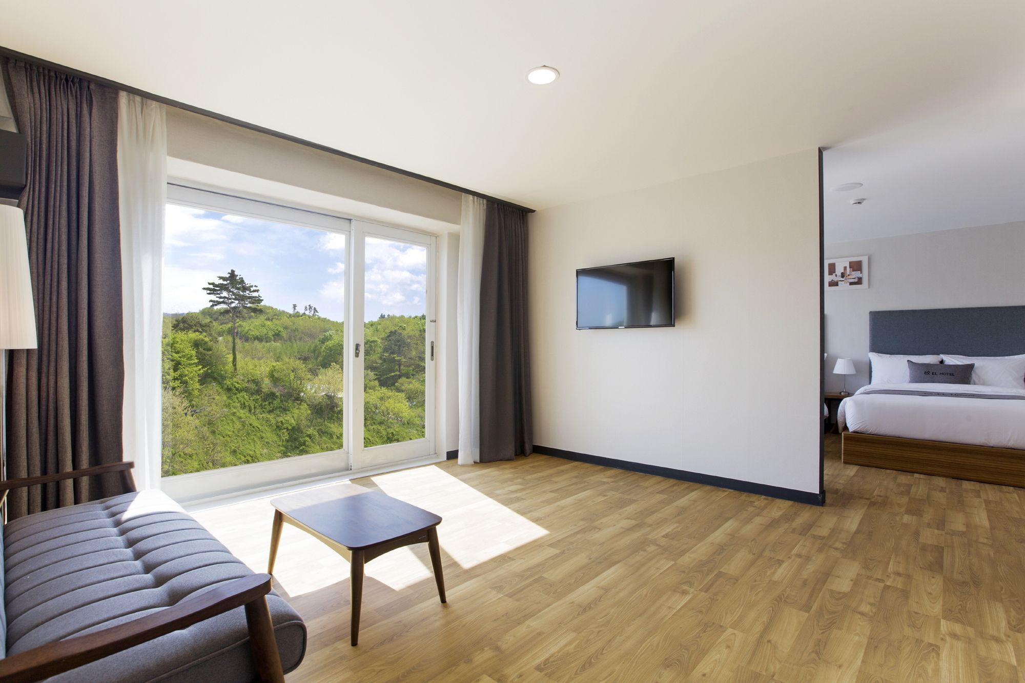 El Hotel Yangyang Ngoại thất bức ảnh